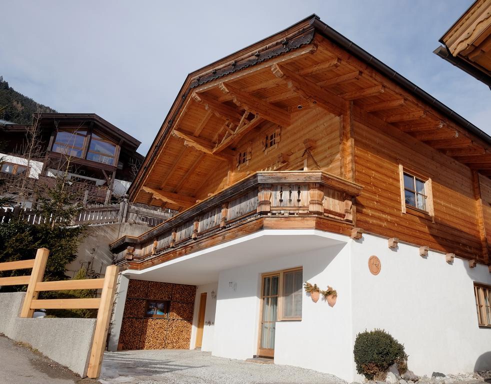 Ferienhaus Stubaiblick Neustift im Stubaital Habitación foto